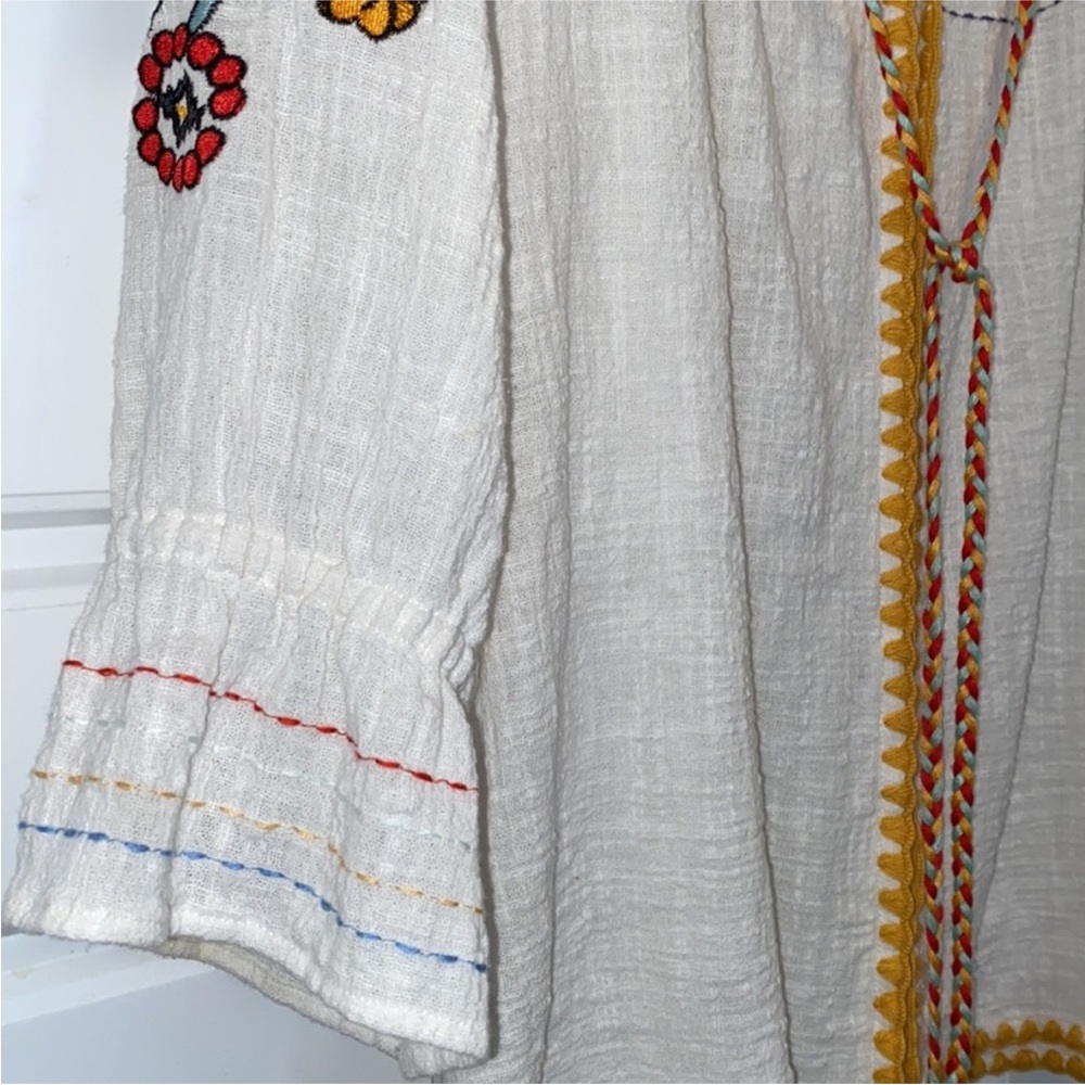 Ali miles boho peasant top. Embroidered detail on sleeves and tassel ties SZ M - Picture 3 of 12